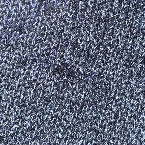 Lauren Conrad Blue Knitted Cold Shoulder V-Neck Long Sleeve Sweater - Picture 2 of 3